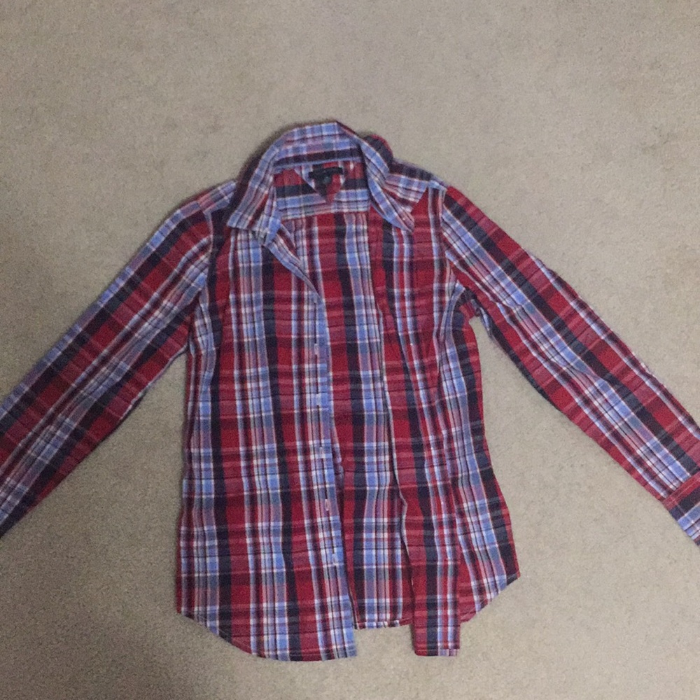 Tommy Hilfiger Plaid Shirt (NWOT)